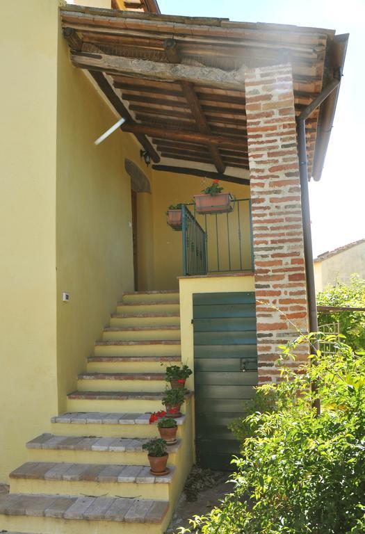 La Bicocca Villa Collebaldo Luaran gambar